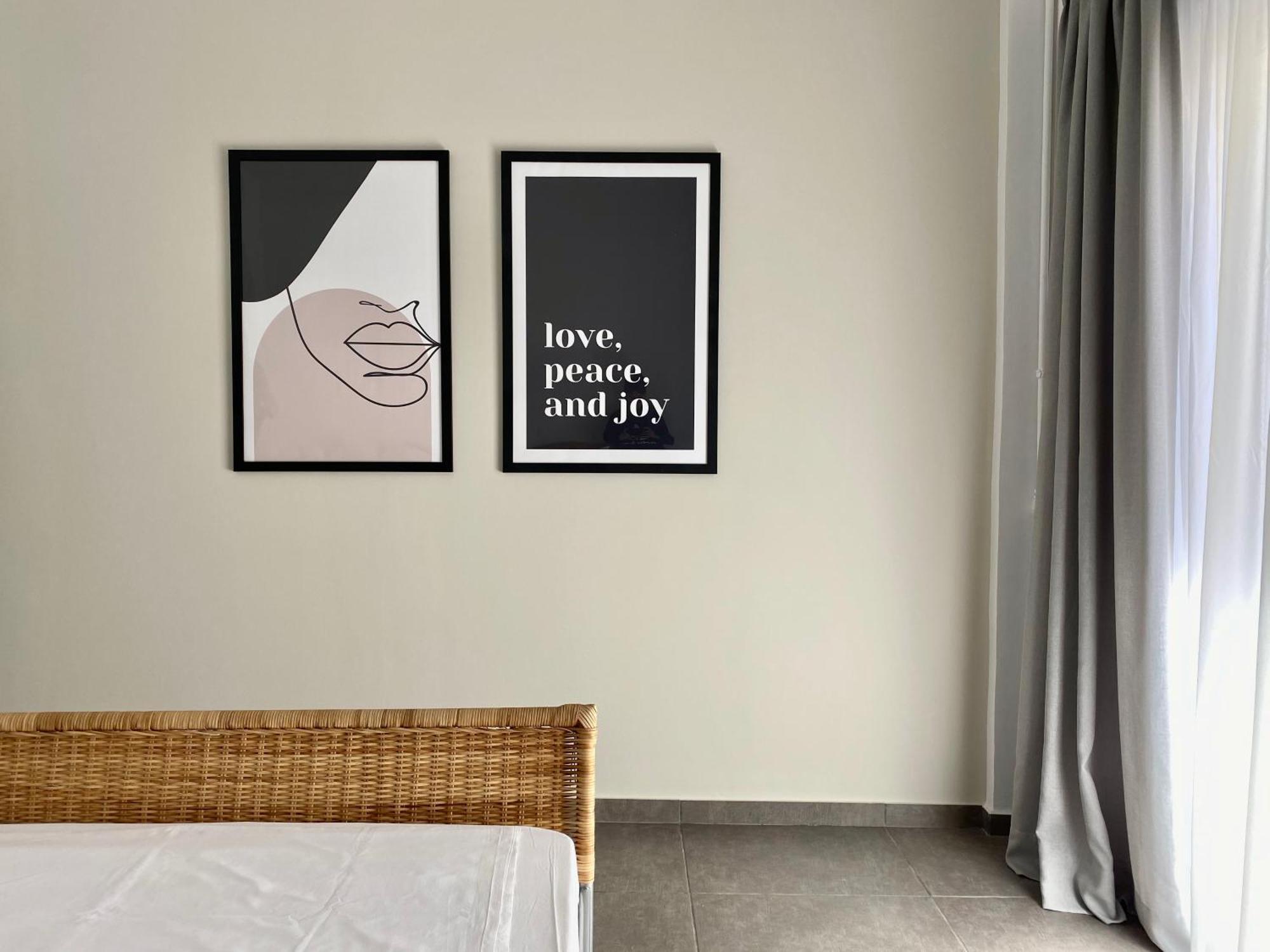 Central, Spacious And Bright 2-bedroom Apartment. Apartamento *